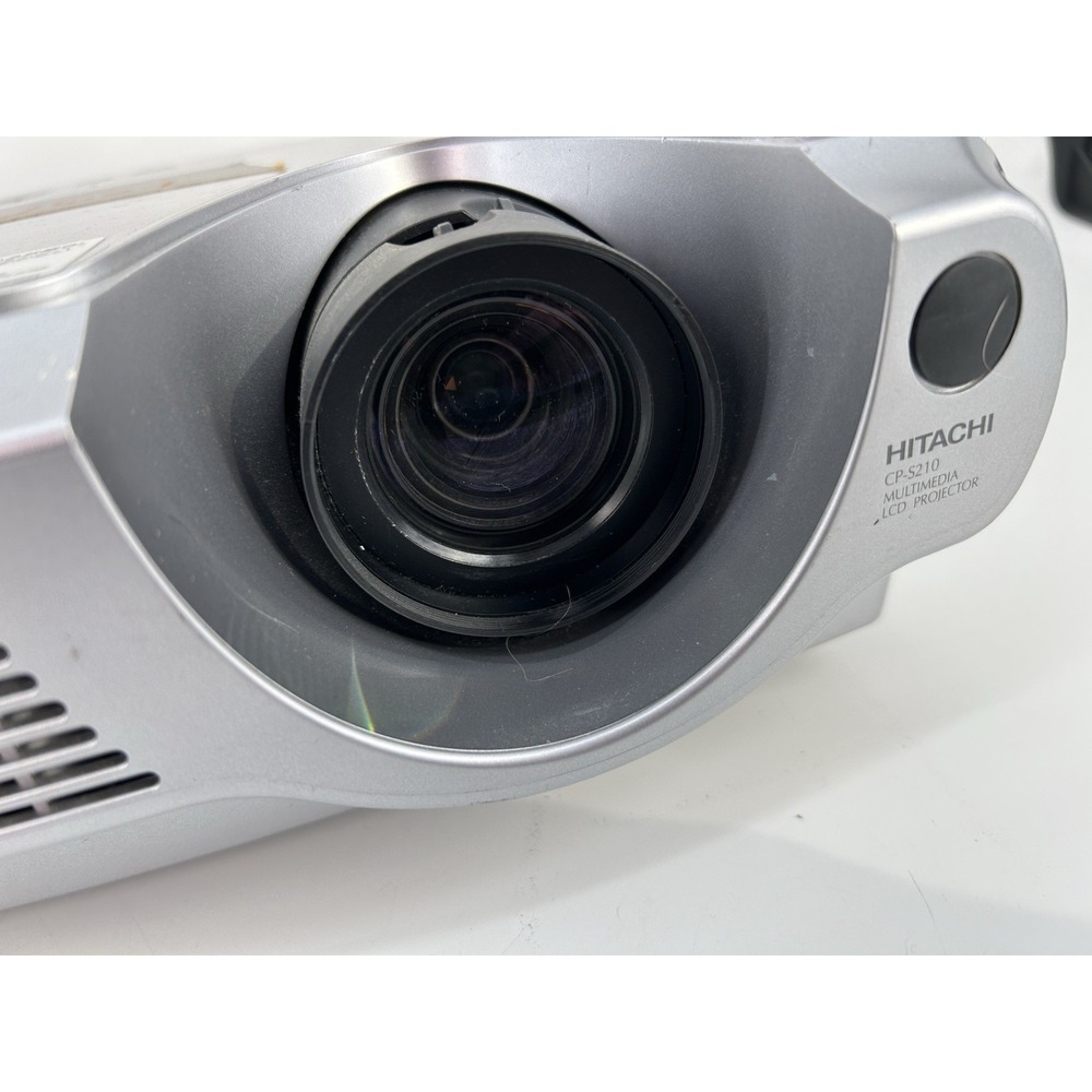 Hitachi CP-S210 Multimedia LCD Projector Tested - Picture 10 of 16